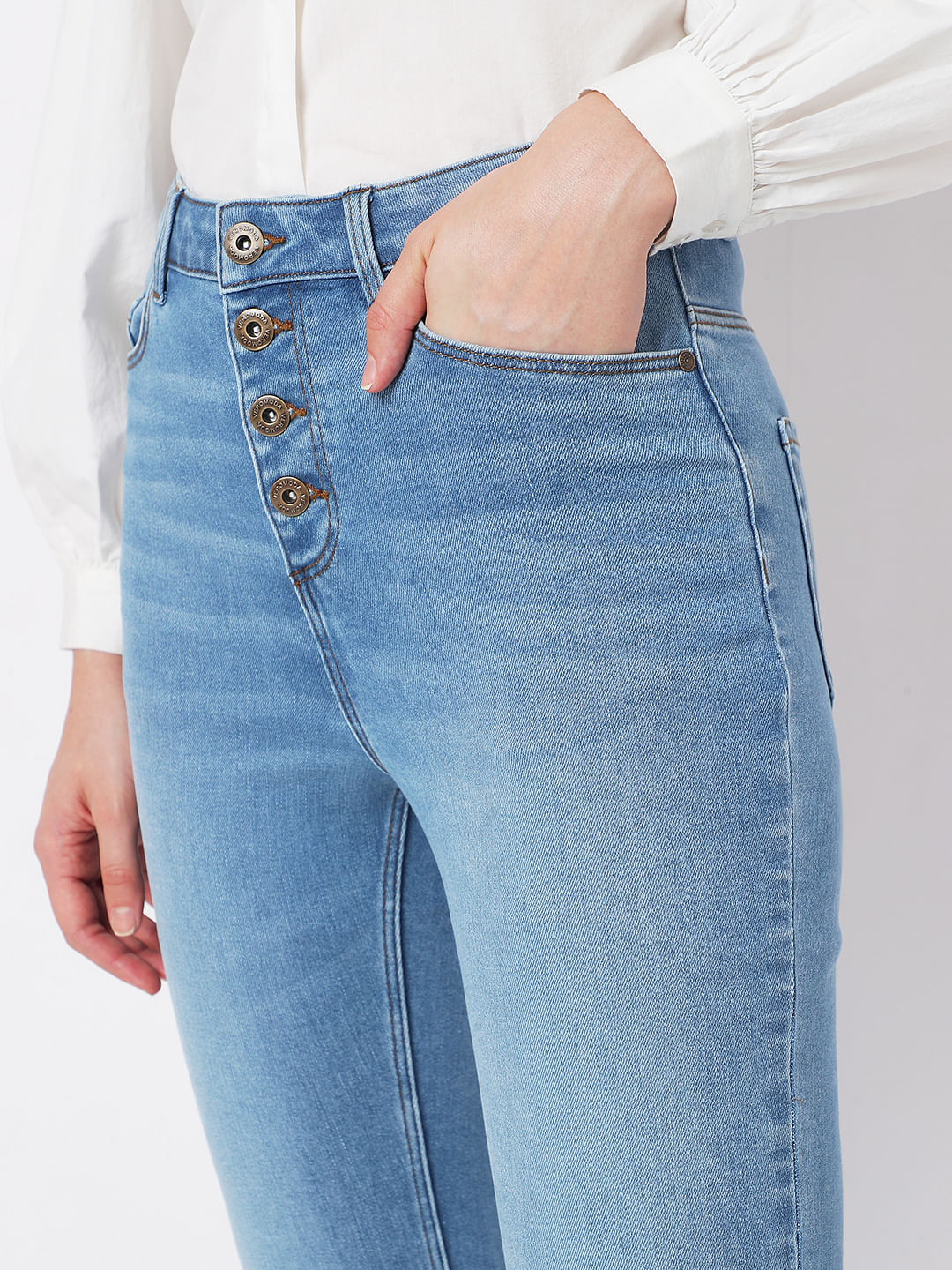 Light Blue High Rise Buttoned Wendy Skinny Jeans