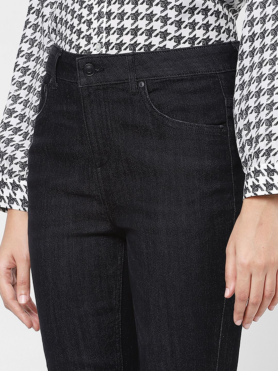 Black High Rise Wendy Skinny Jeans