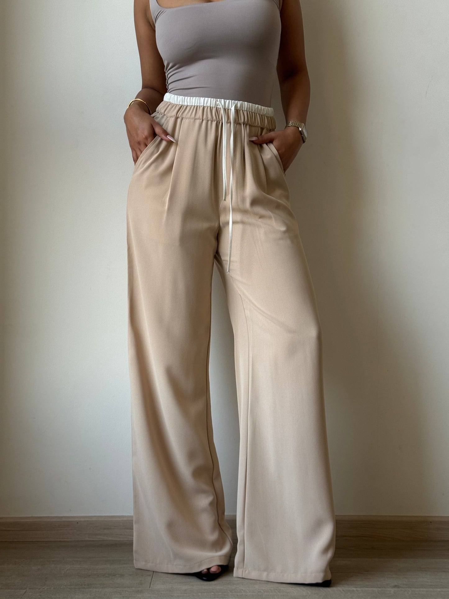 beige