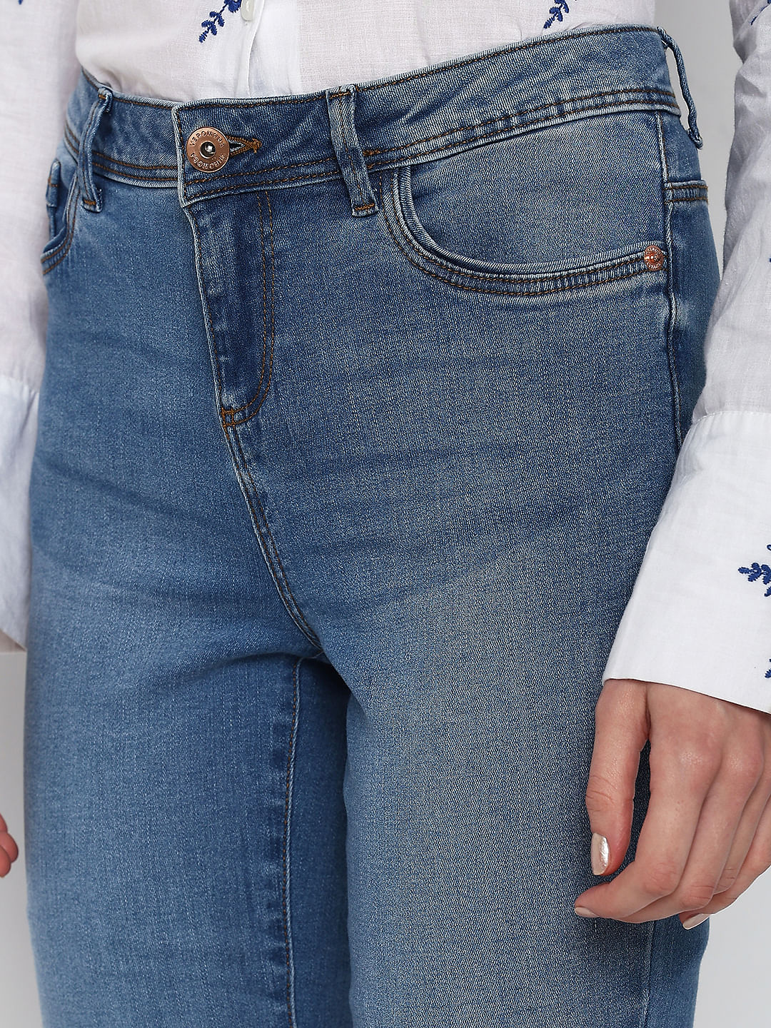 Light Blue Mid Rise Wendy Skinny Jeans