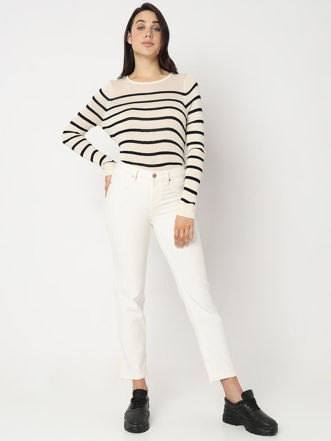 White Mid Rise Wendy Skinny Fit Jeans