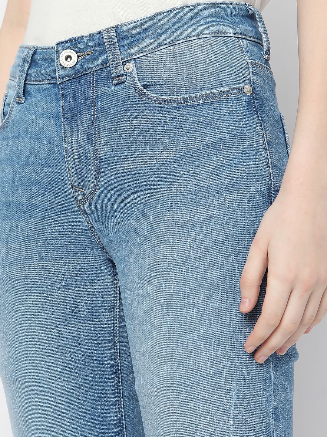 Light Blue Mid Rise Frayed Hem Wendy Skinny Jeans