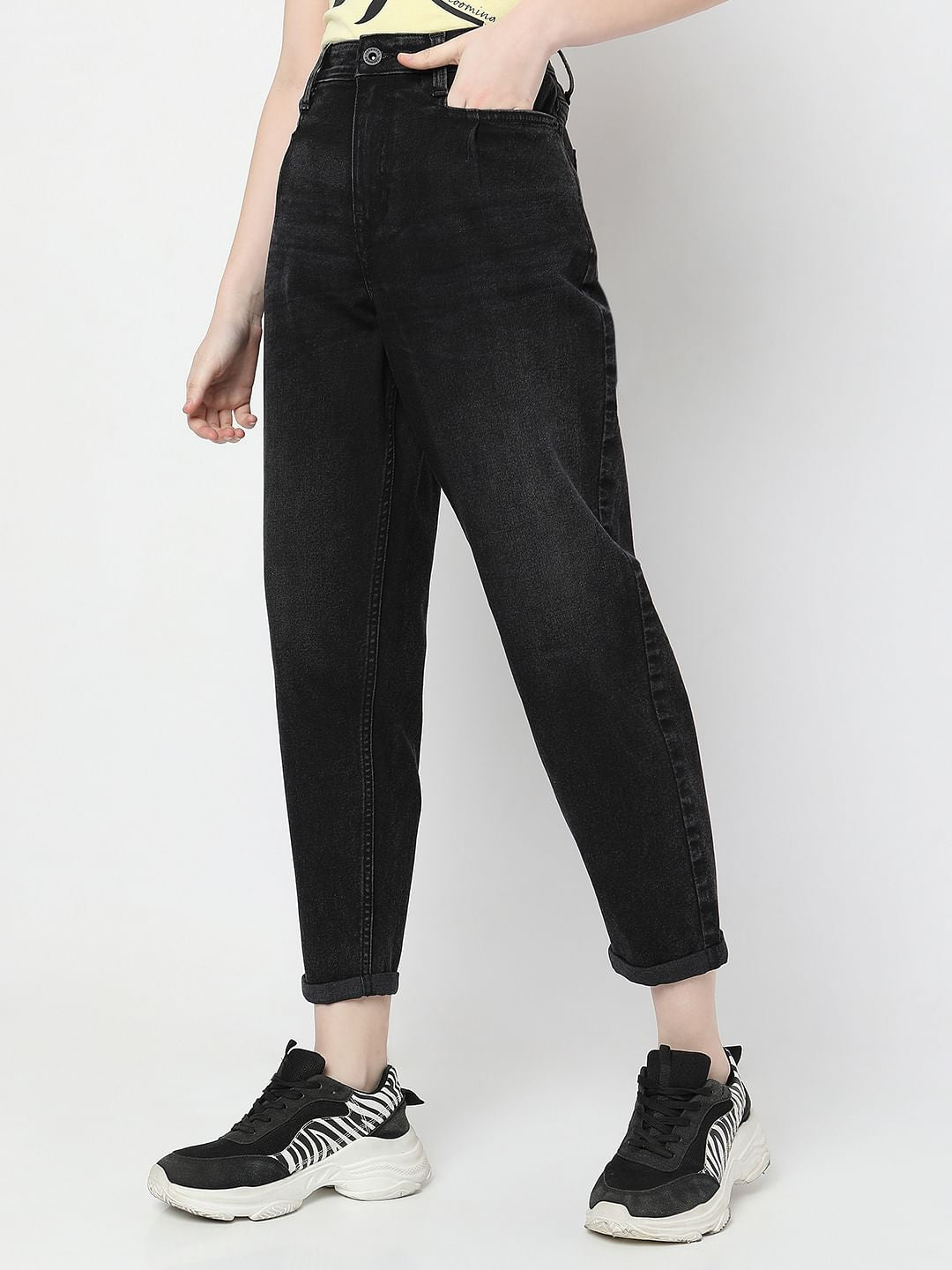 Black High Rise Girlfriend Fit Jeans