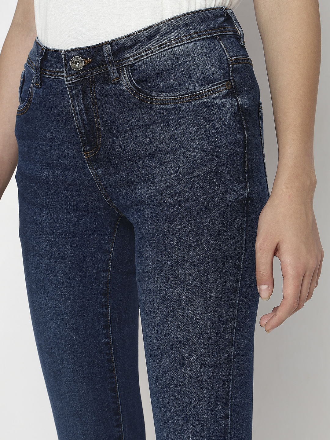 Dark Blue Mid Rise Wendy Skinny Fit Jeans