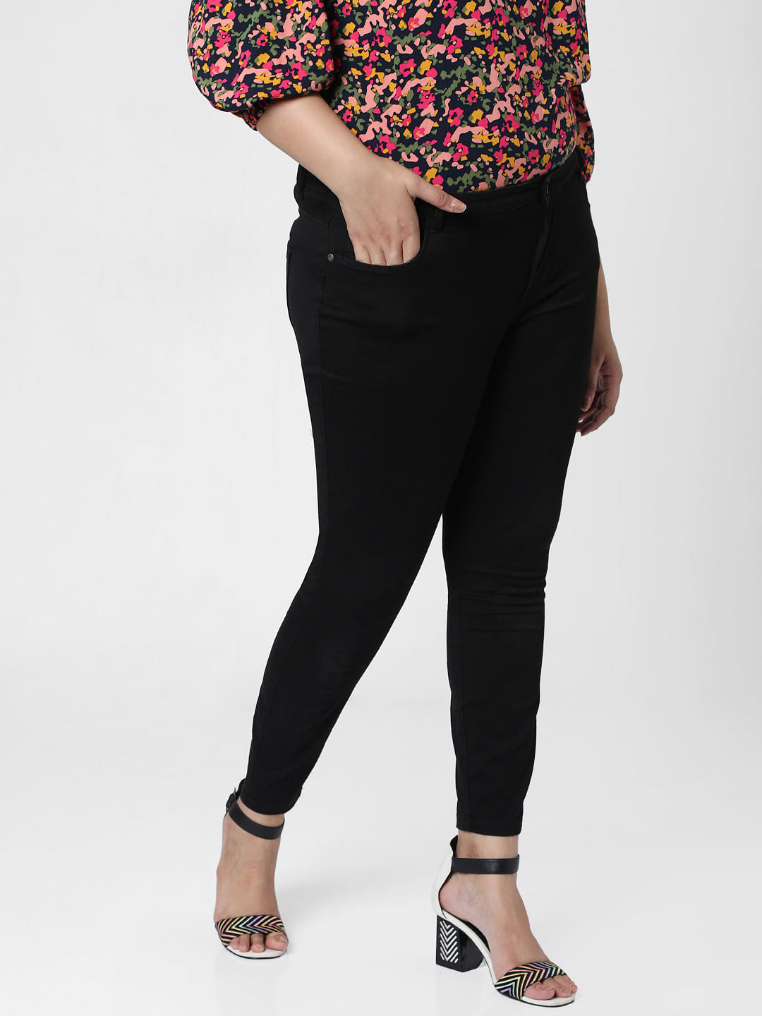 Curve Black Mid Rise Wendy Skinny Jeans
